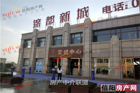 送车位，带南北露台，羊山园尚园毛坯三房，满二证齐